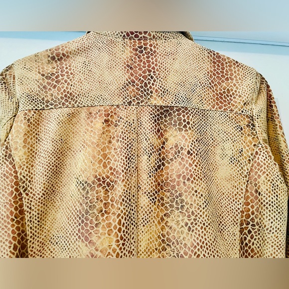 Dialogue Faux Snake Print Zippered Jacket—Small - Picture 3 of 7